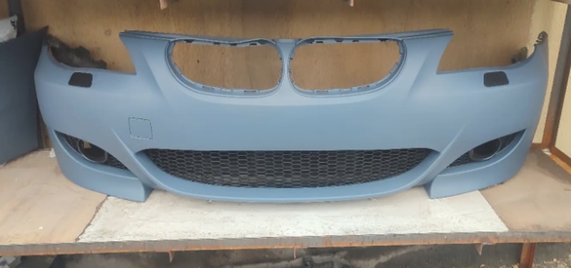 Передний Бампер от BMW E60 M5